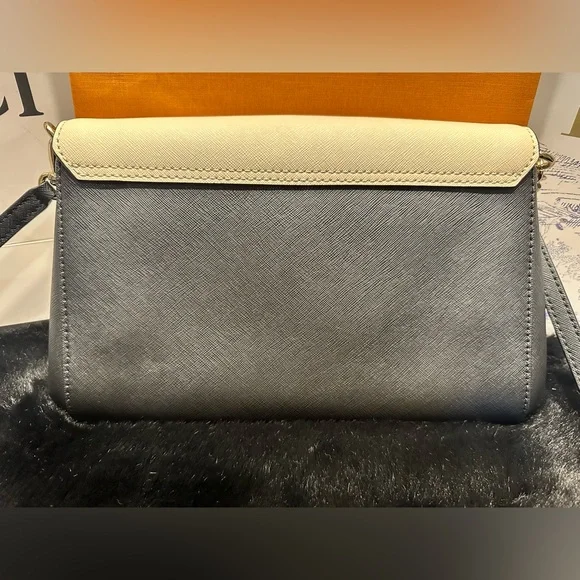 ❌❌SOLD❌❌🎀Kate Spade crossbody bag🎀 - Picture 9 of 12